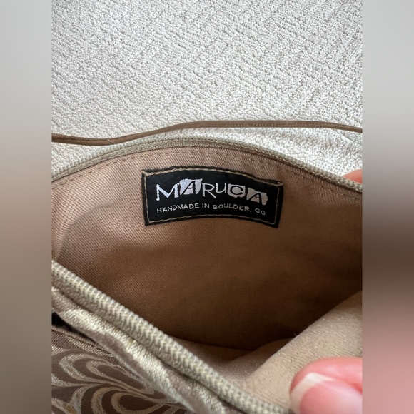 Boho Chic crossbody bag. Beautifully hand crafted - Picture 2 of 3